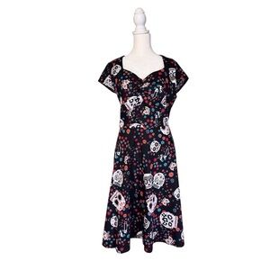 Oten Day of the Dead print dress with sweetheart neckline fit and flare size L